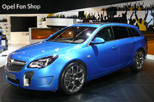 Opel Insignia Sports Tourer OPC 2015