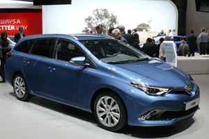 Toyota Auris Touring Sports Hybrid Preis