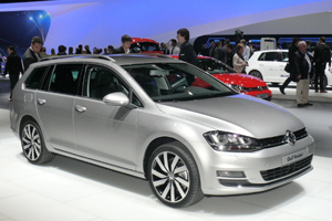 VW Golf 7 Variant Trendline DSG Erdgas