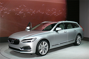 Volvo V90, Konfigurator und Preisliste